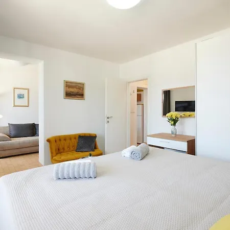 Stella Old Town Trogir, With Balcony *