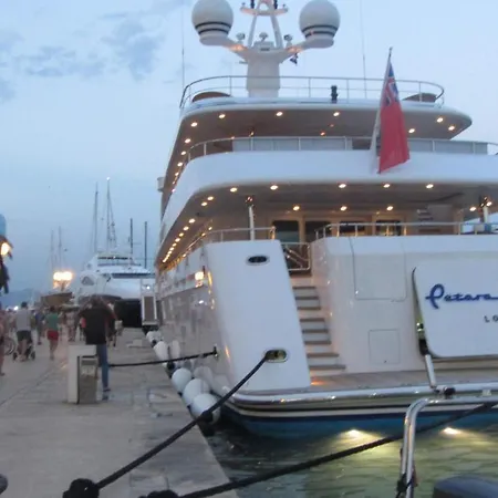 Stella Old Town Trogir, With Balcony アパート トロギール