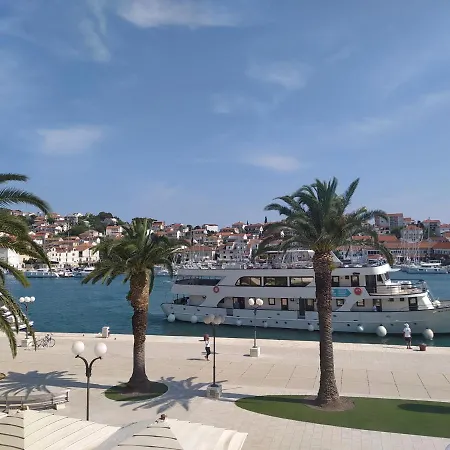 アパート Stella Old Town Trogir, With Balcony