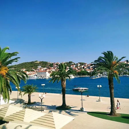 アパート Stella Old Town Trogir, With Balcony