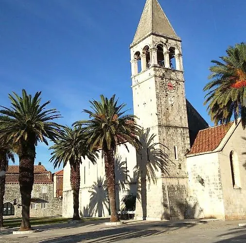 アパート Stella Old Town Trogir, With Balcony トロギール