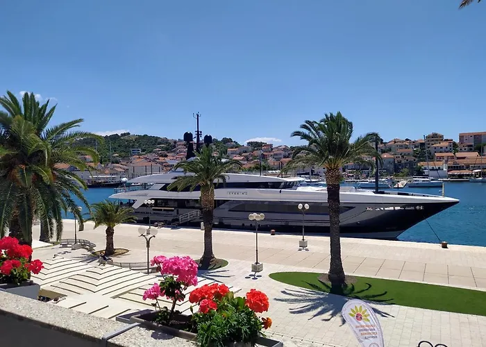 アパート Stella Old Town Trogir, With Balcony