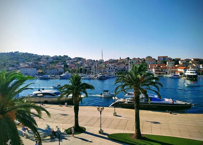 Stella Old Town Trogir, With Balcony アパート *