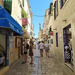 Stella Old Town Trogir, With Balcony * Traù