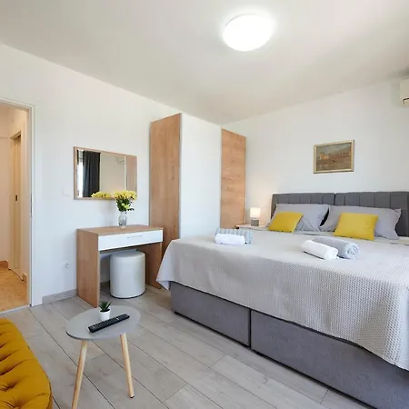 Stella Old Town Trogir, With Balcony Appartement Trogir
