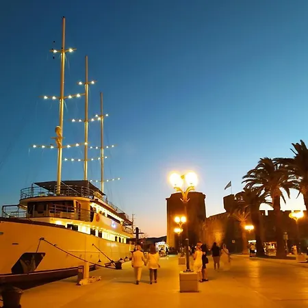 Stella Old Town Trogir, With Balcony Apartman *