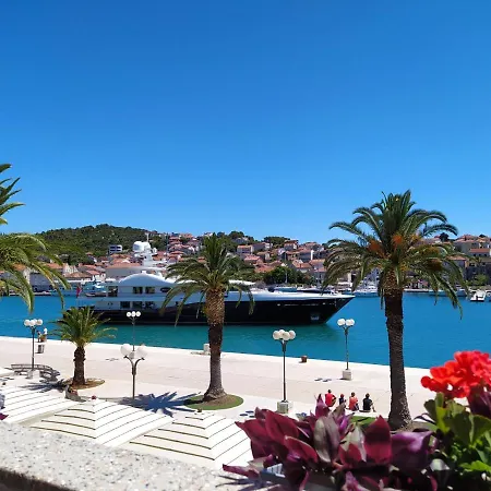 Stella Old Town Trogir, With Balcony Appartement