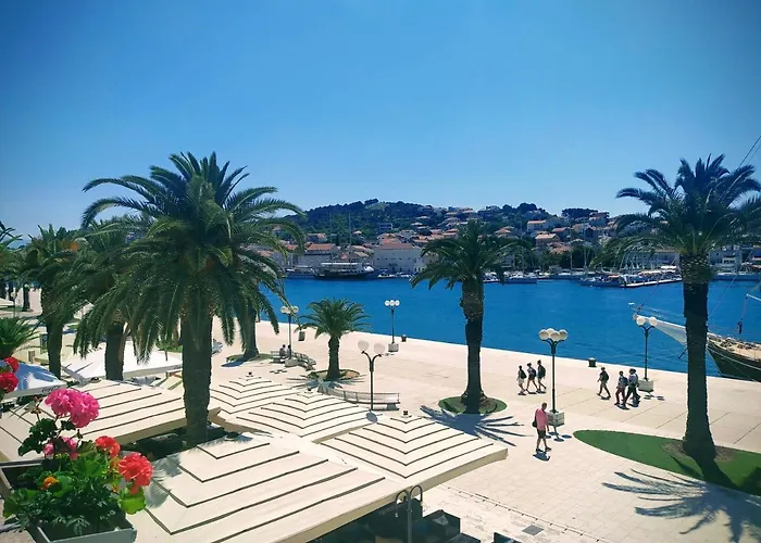 Stella Old Town Trogir, With Balcony
